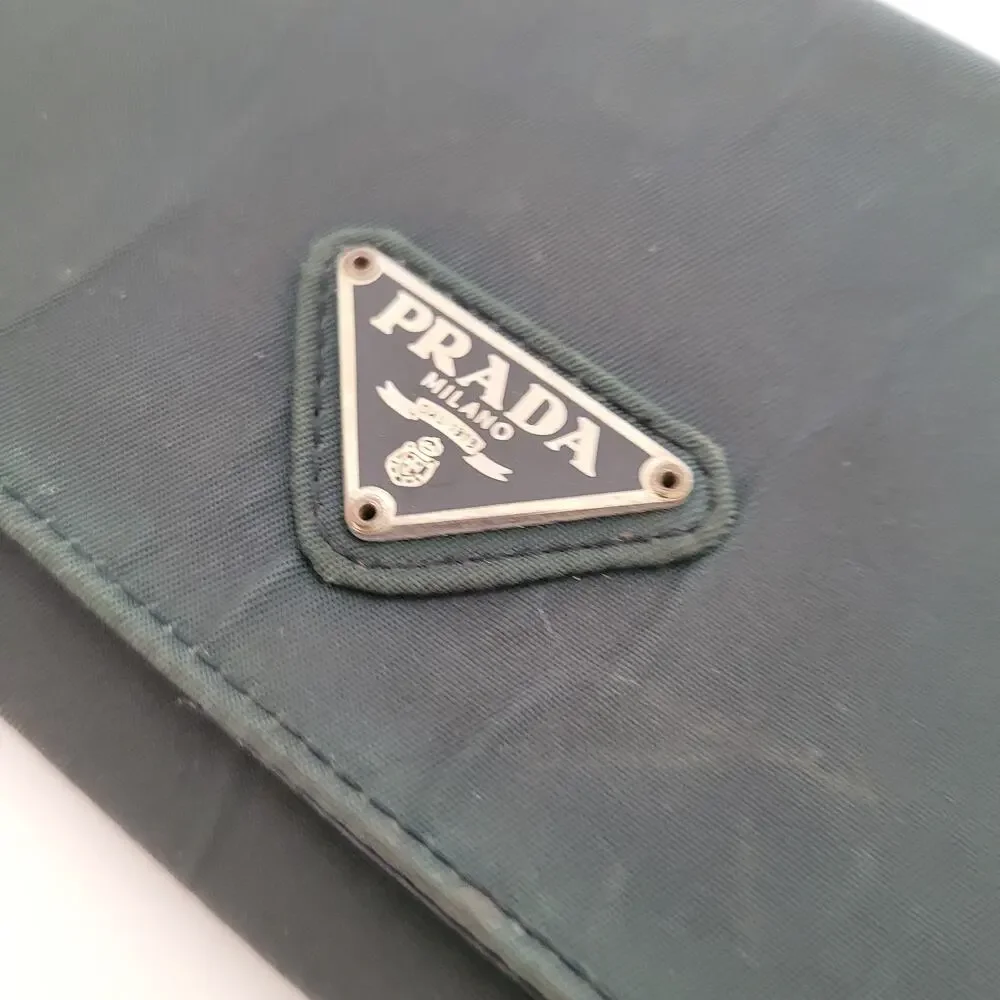 Vintage Prada Milano Green Nylon Saffiano Leather Envelope Wallet Made in Italy‎